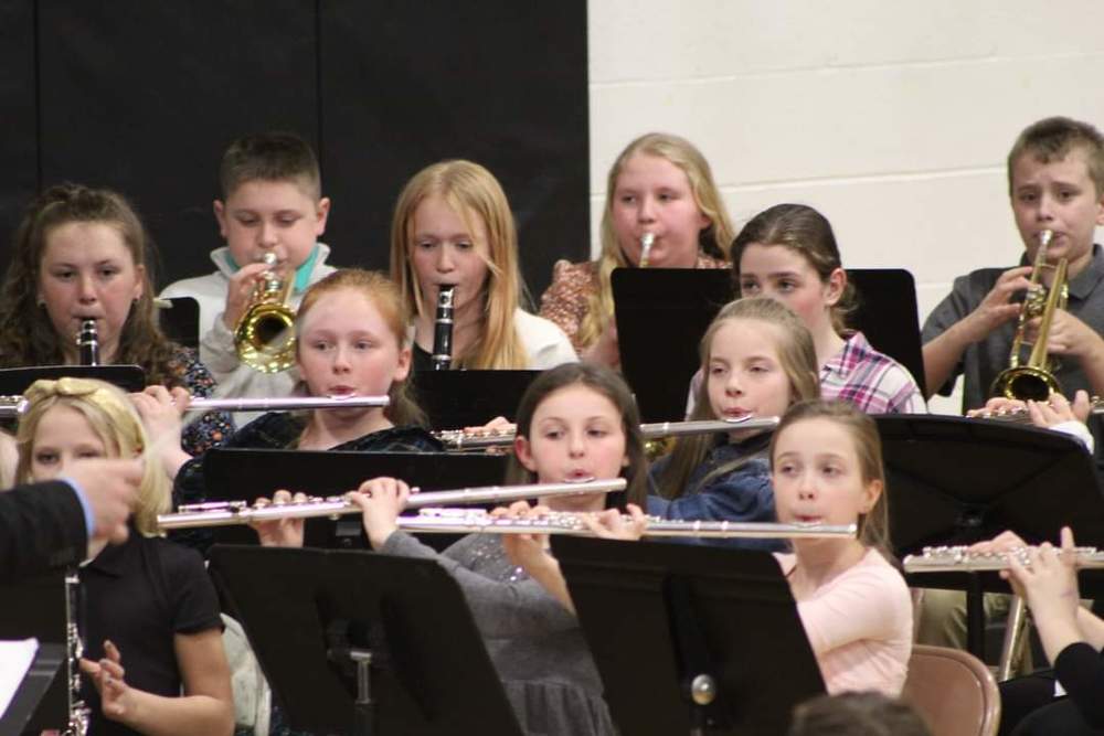 Image of the middle school band performing at Band O Rama